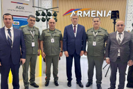 Ermenistan Savunma Bakan Yardımcısı Abu Dabi'deki askeri-teknik fuarına katıldı