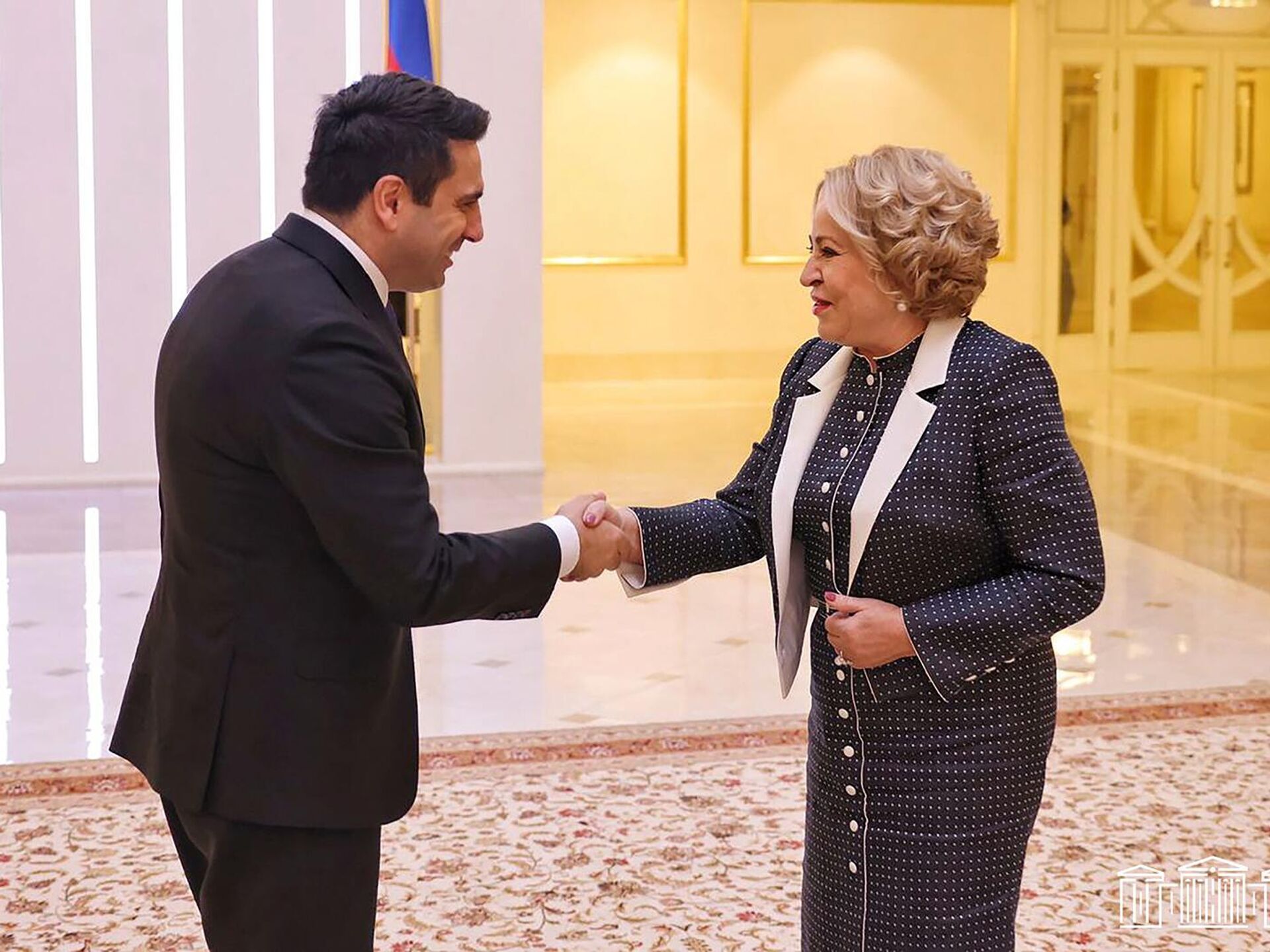 Alen Simonyan, Valentina Matviyenko ile Ermenistan-Rusya ilişkileri gündemini görüştü