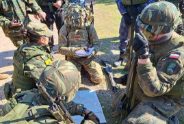 Ermenistan'ın Askeri Akademisi harbiyelileri Yunanistan’da tatbikata katıldı
