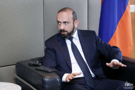 Ermenistan Dışişleri Bakanı: “Ermeni ve Türk uzmanlar, Gyumri-Kars demiryolunun mevcut durumunu inceliyor”