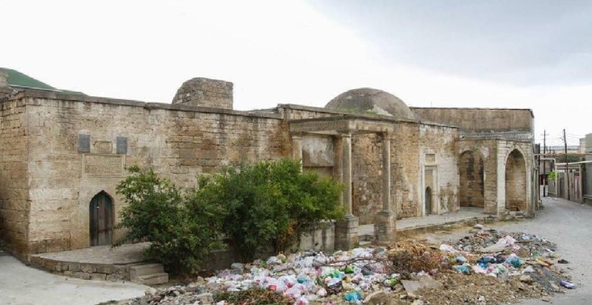 Azerbaycan'da hristiyan kiliseleri ve kültürel miras sistematik olarak yok ediliyor