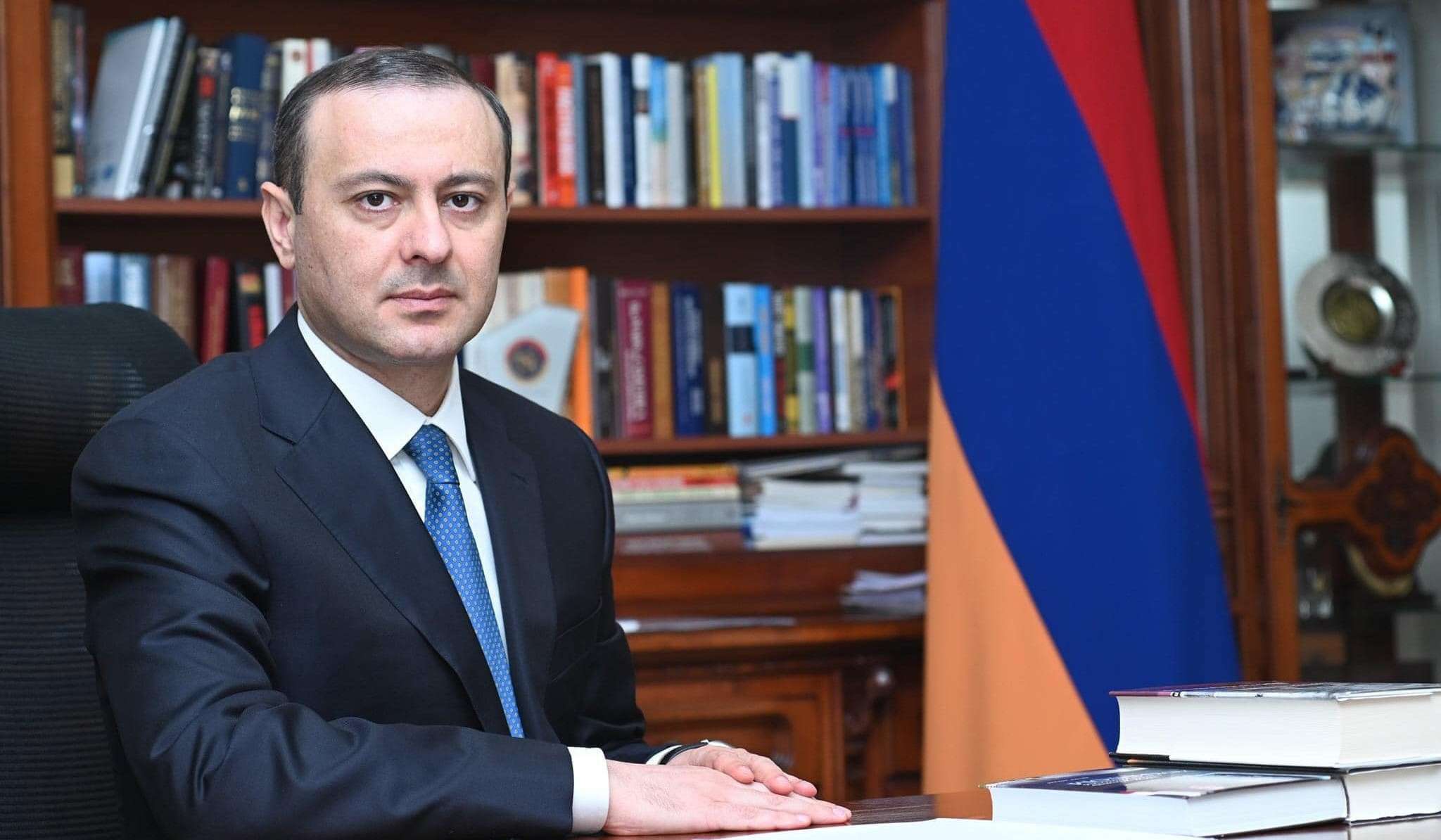 Ermenistan Güvenlik Konseyi Sekreteri Belçika'ya gidecek