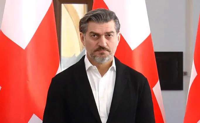 Gürcistan Cumhurbaşkanı Ermenistan'a gelecek