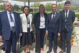 Ermeni Parlamento üyeleri, İngiliz mevkidaşlarıyla Barış gündemini görüştü