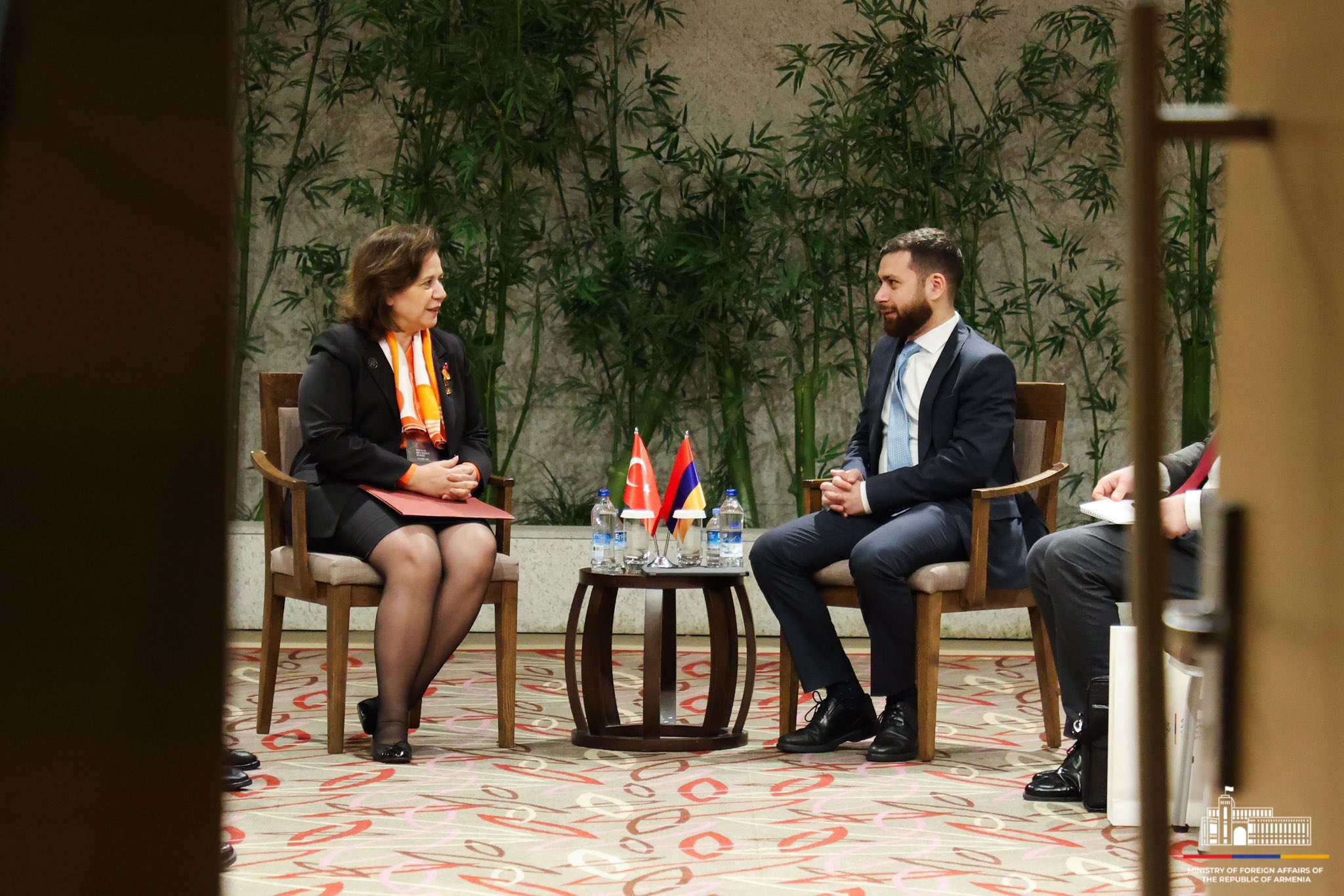 Ermenistan ve Türkiye Dışişleri Bakan Yardımcıları Antalya'da görüştü