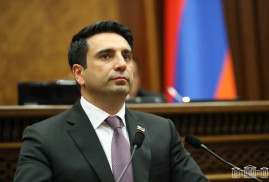 Simonyan, Zaferin 80. yıldönümü etkinliklerine Yerevan’ın katılımına ve Brüksel’in olası tepkisine değindi