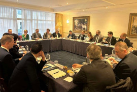 Ermenistan Güvenlik Konseyi Sekreteri Brüksel’de “Barış Kavşağı” paneline katıldı