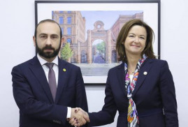Ermenistan ile Slovenya arasındaki siyasi diyalog yoğun ve içerikli şekilde sürüyor