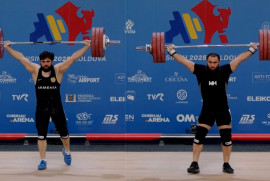 Ermenistan Avrupa Halter Şampiyonası kadın ve erkek takım sıralamalarında birinci
