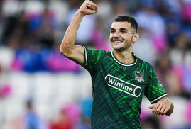 Ermeni futbol yıldızı "Krasnodar" ın rekor sahibi oldu (Video)