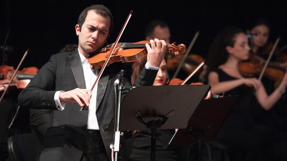 Ermeni kemancı, Classic Violin Olympus uluslararası yarışmasında birincilik ödülüne layık görüldü