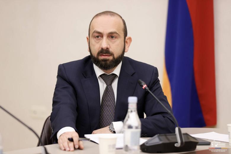 Mirzoyan: "Türkiye ile diyalog herhangi bir önkoşul olmaksızın gerçekleşmelidir"