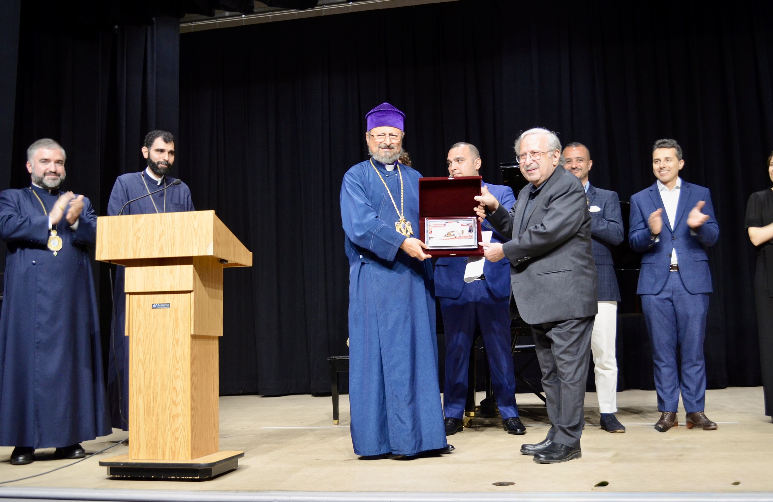 New Jersey’deki St. Leon Ermeni Kilisesi’de Patrik Maşalyan onuruna konser düzenlendi