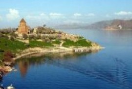 2013-ին վերականգնվելու են Աղթամարի վանքն ու մատուռը  