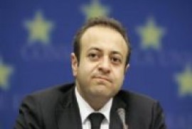  Էգեմեն Բաղըշ. «Չնայած մեր պնդումներին` ԵՄ-ն զեկույցը հրապարակեց «բայրամի» օրերին»