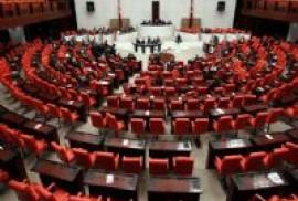 Թուրքիայի կառավարությունը Սիրիայում և Իրաքում ռազմական գործողություններ անցկացնելու համար միջնորդագիր է ներկայացրել մեջլիս