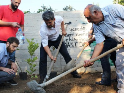 Kamp Armen’de Suruç’ta yaşamını yitiren 32 genç için bir anma günü düzenledi