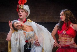 Ermeni bestecinin “Karine” opereti, Londra’da sahneye kondu