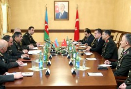 Թուրքիայի ցամաքային ուժերի հրամանատարը Բաքվում է