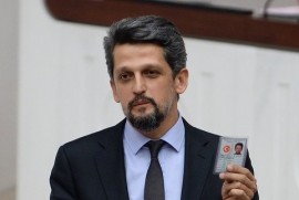 Հայ պատգամավորն առաջարկել է թուրքական անձնագրերից հանել կրոնի մասին տողը