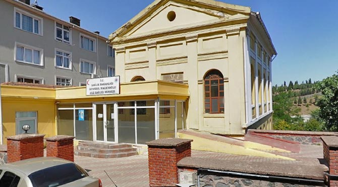 İstanbul’daki Ermeni kilisesi düğün salonuna çevirildi