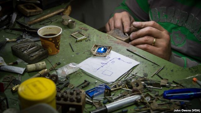 Beyrut Ermenileri'nin, yok olmaya yüz tutan kuyumculuk zannatı ve yeniden canlandırma şansları