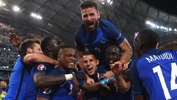 2016 Avrupa Futbol Şampiyonası finalistleri belli oldu