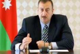 Azerbaycan’da, Karabağ’ı Ermenilere hediye etmeye hazır olan güçler var