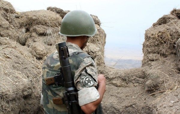 Azerbaycan ateşkesi ihlal etmeye devam ediyor