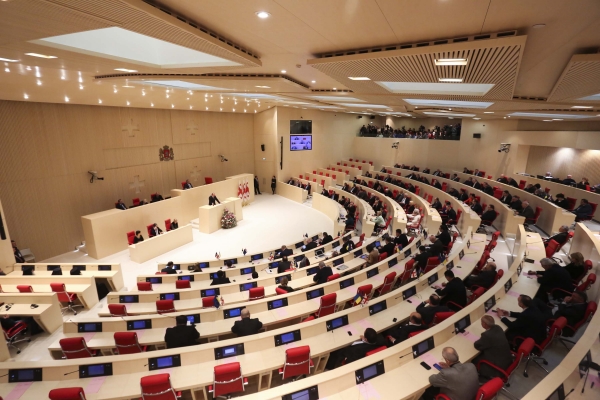 Gürcistan’ın yeni parlamentosunun 3 Ermeni milletvekili olacak