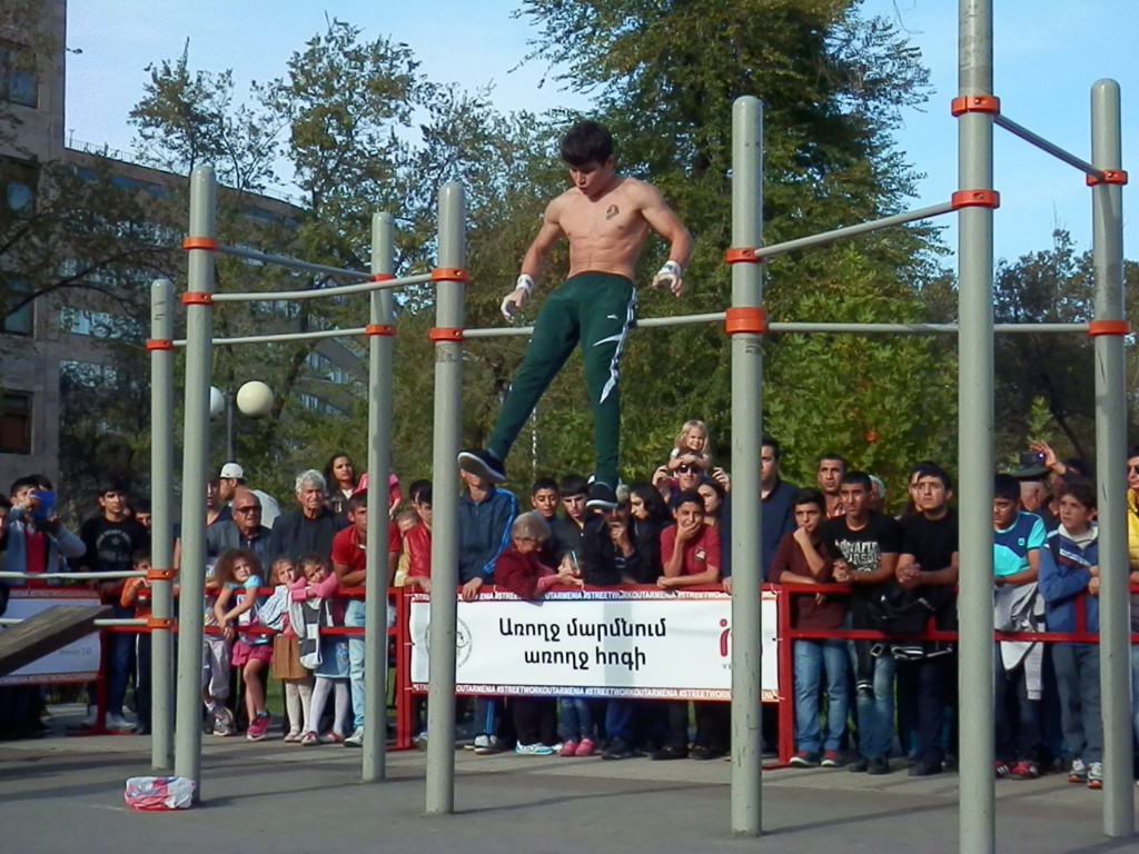 Ermenistan’ın Street Workout Şampiyonu dünya şampiyonasına katılacak