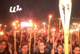Yerevan'da Ermeni Soykırımı anısına Meşale Yürüyüşü gerçekleştirildi (video)