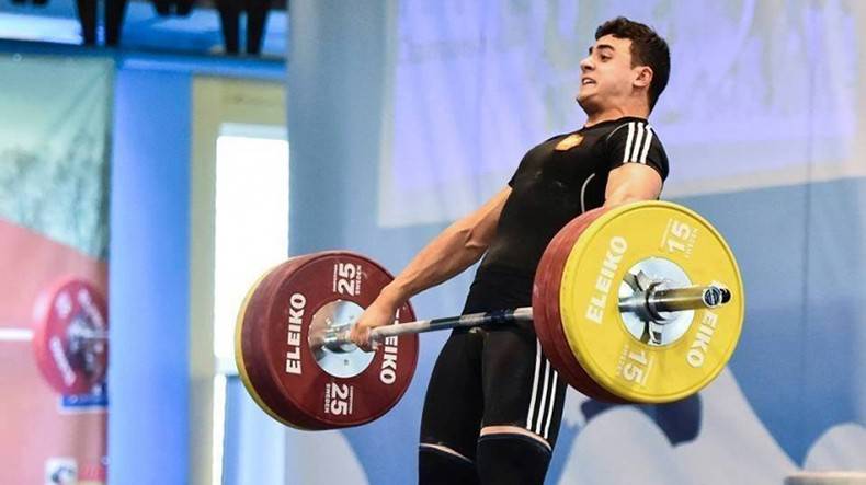 Dünya Gençler Halter Şampiyonası'nda Ermeni Samvel Gasparyan, bronz madalya kazandı