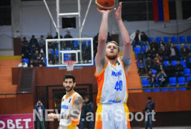 Ermenistan basketbol takımı Danimarka takımı ile karşılaştı (foto)