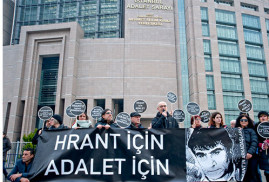 Dink davasında iki tahliye