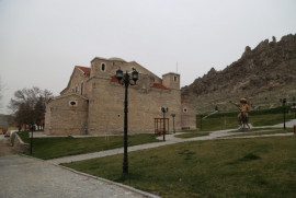 Թուրքական ազգայնական լրատվամիջոցի անդրադարձը հայկական եկեղեցուն (լուսանկարներ)