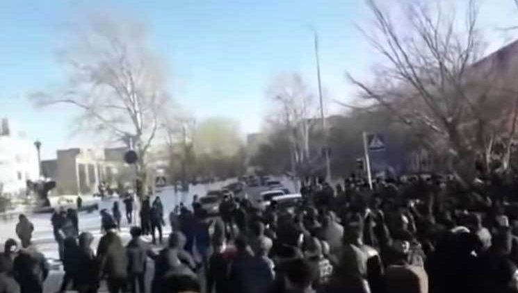 Ermenistan ile Kazakistan Dışişleri Bakanları Karaganda olayını telefonda görüştü