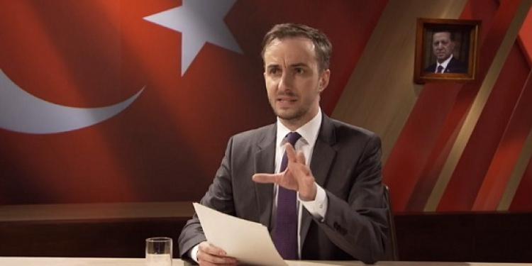 Alman komedyen, Erdoğan şiirini eleştiren Angela Merkel'e dava açtı