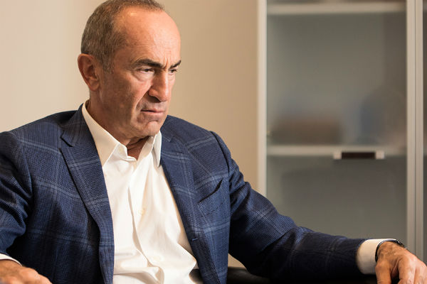 Eski Ermenistan Cumhurbaşkanı Koçaryan serbest bırakıldı