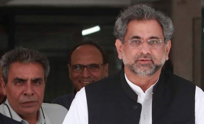 Eski Pakistan Başbakanı Abbasi'ye 13 gün hapis