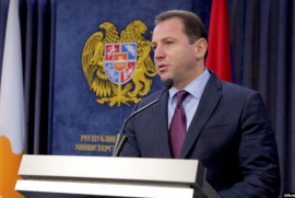 Davit Tonoyan: Rus savaş uçakları bu yılın sonunda Ermenistan’da olacak