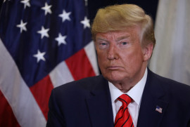 Трамп пригрозил разрушить экономику Турции, если Анкара “перейдет границы”