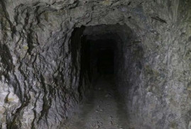 Սիրիայի քրդաբնակ վայրում մեծ թունել է հայտնաբերվել (լուսանկարներ)