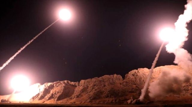İran Irak’taki ABD üslerine saldırdı: Trump ilk açıklamasını yaptı (video)