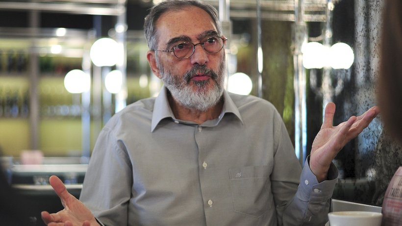Etyen Mahçupyan: Hükümet Pelikan, Pelikan da hükümet olmadan yaşayamaz