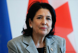 Gürcistan Cumhurbaşkanı Ermenistan ve Azerbaycan sınırında yaşanan gerginliğe değindi