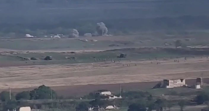 Artsakh Savunma Ordusu Azerbaycan'a ait bir mevzi ele geçirdi! Paniğe kapılan Azerbaycan güçlerinin kaçış anları kamerada