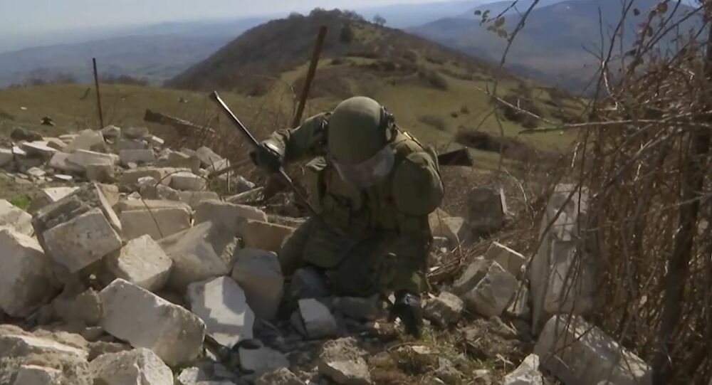 Karabağ’daki Rus mayın temizleme uzmanları çalışmalarına devam ediyor