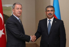 Ադրբեջանի պաշտպանության նախարարը մեկնել է Թուրքիա
