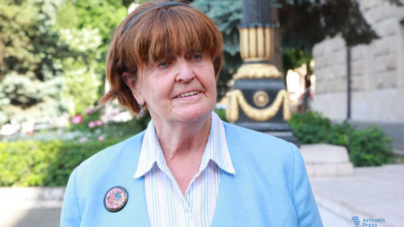 Artsakh temsilcileri, Caroline Cox ile Artsakh'taki durumu görüştü